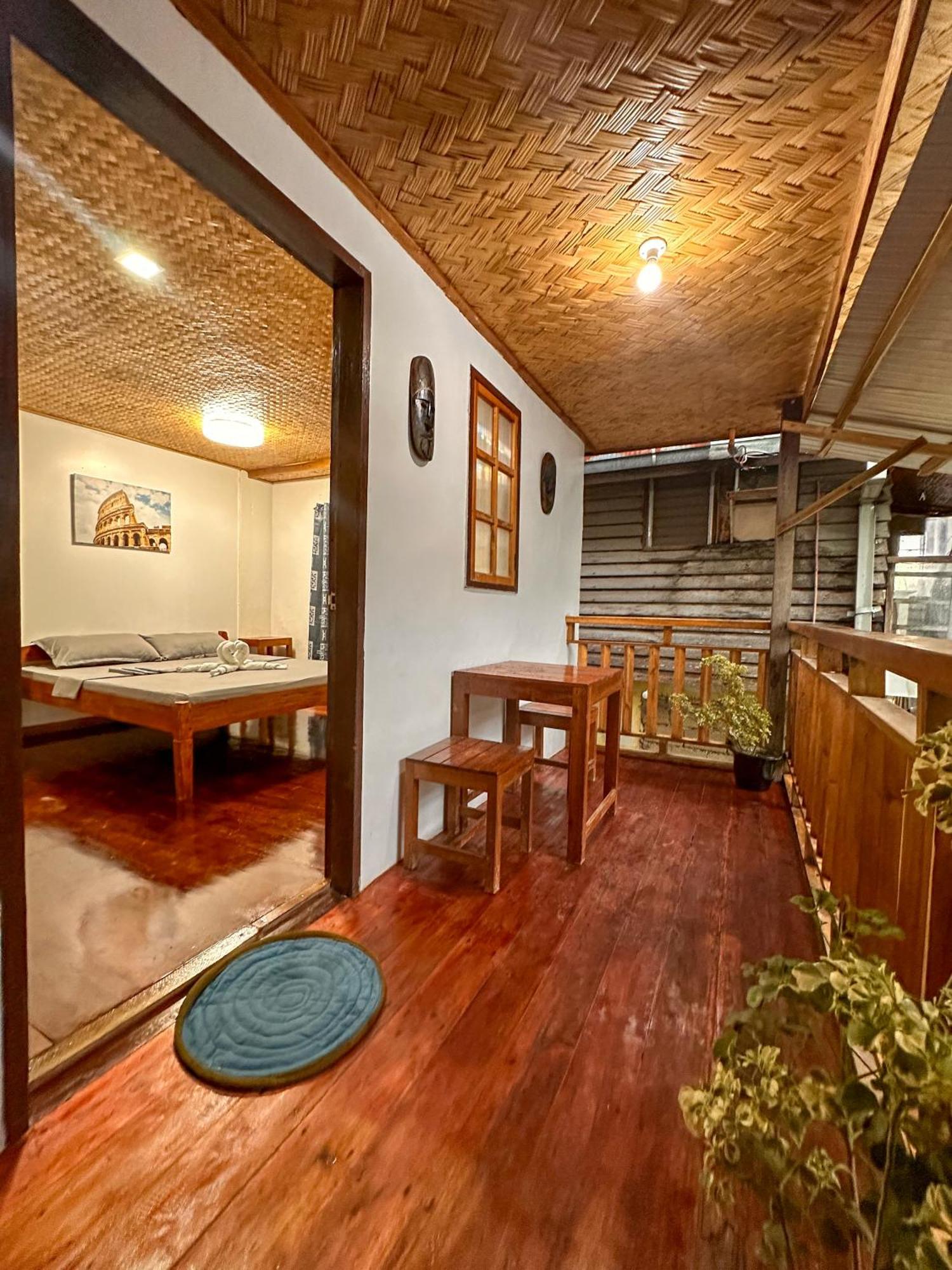 Hangout'S Hostel El Nido Exteriör bild